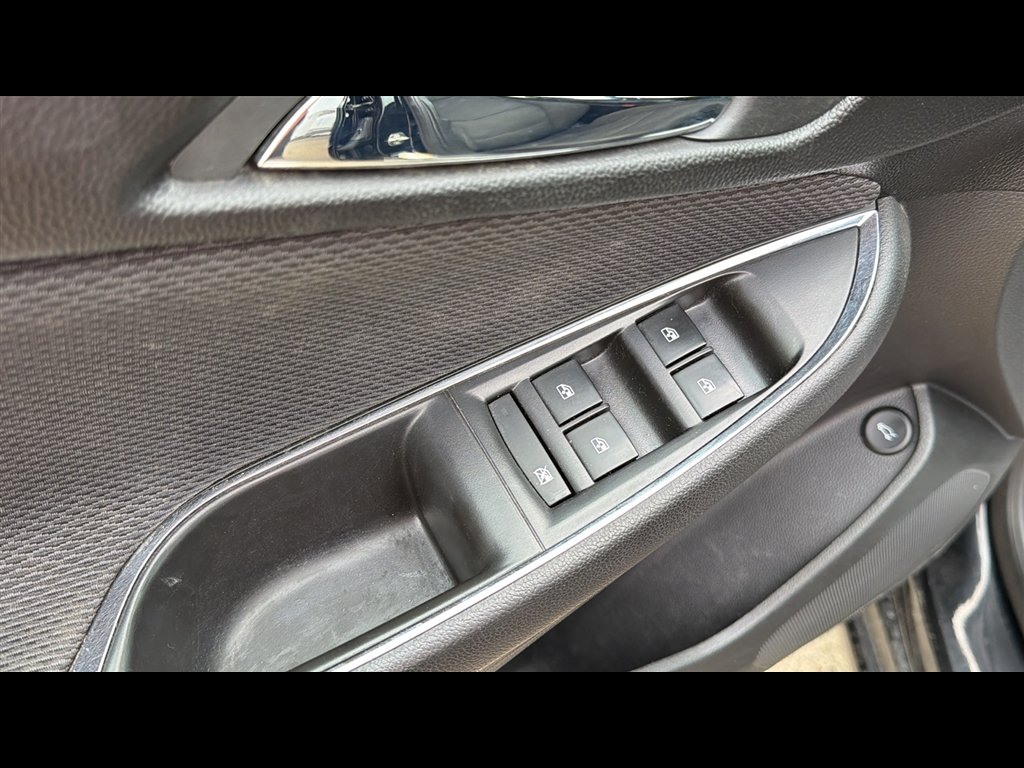 Used 2019 Mosaic Black Metallic Chevrolet LT image 8