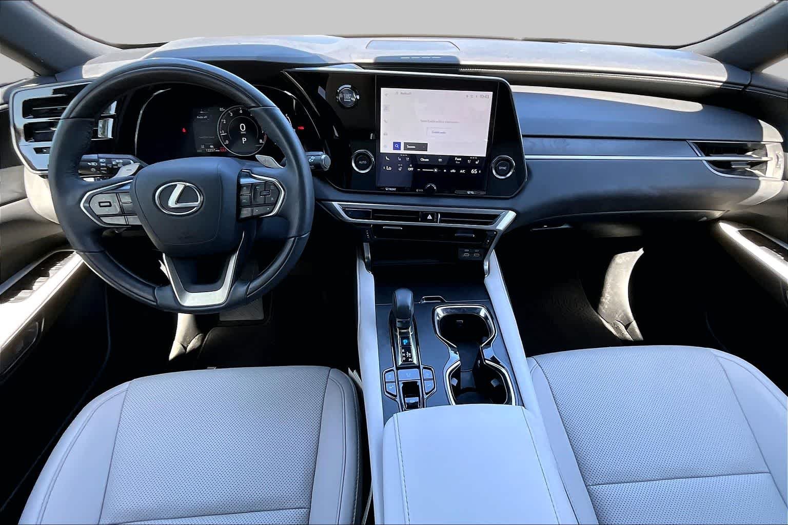 Used 2023 Iridium Lexus Premium image 15