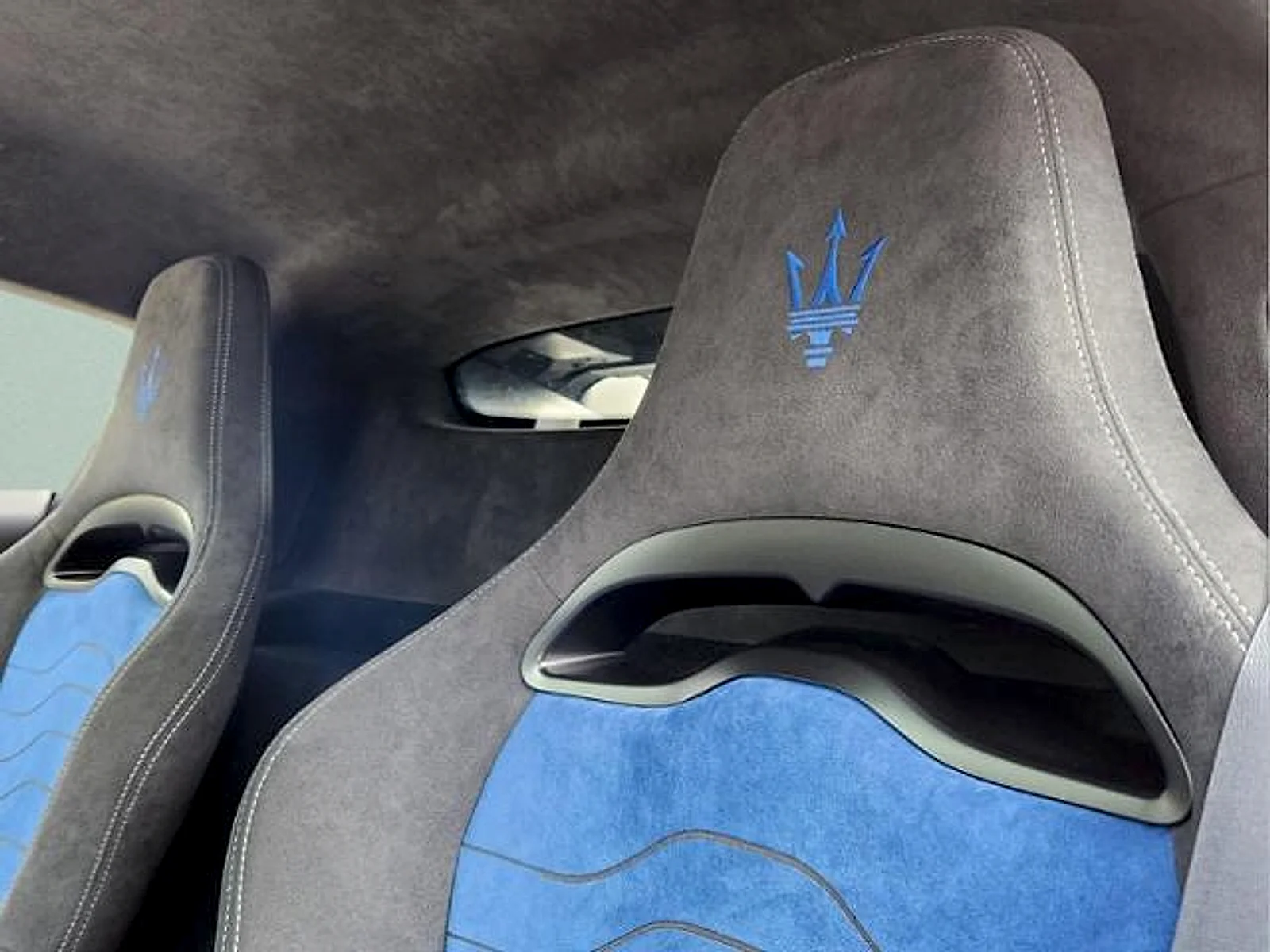 New 2022 Bianco Audace Maserati  image 12