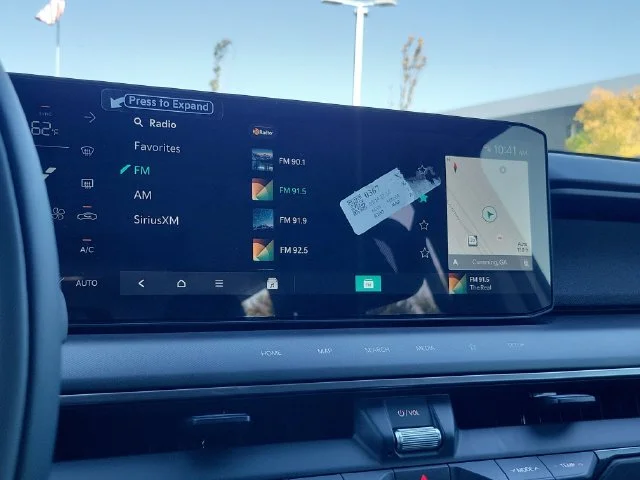 New 2026 Ivory Silver Kia Wind AWD image 21