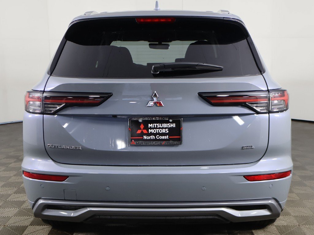 2026 Mitsubishi Outlander SEL - Photo 17
