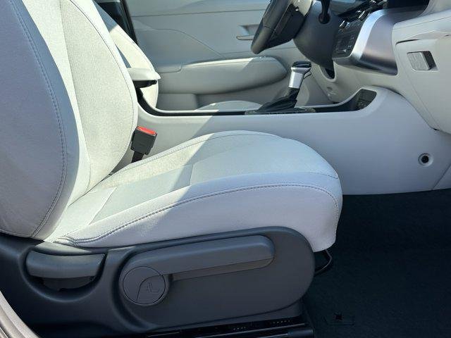 2026 Hyundai Kona SEL Sport - Photo 13