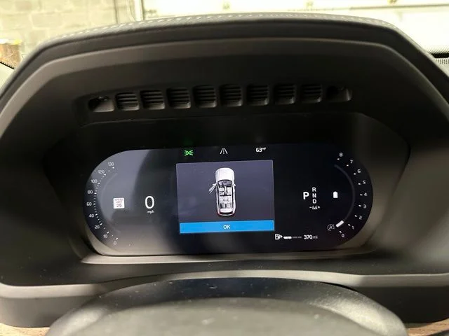 New 2026 Crystal White Volvo Plus image 19