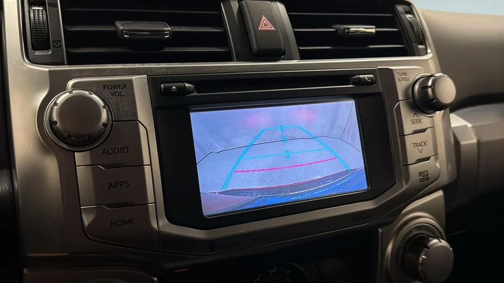 Used 2015 Red Toyota SR5 image 19