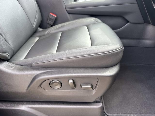 Used 2025 Sterling Gray Metallic Chevrolet Z71 image 31