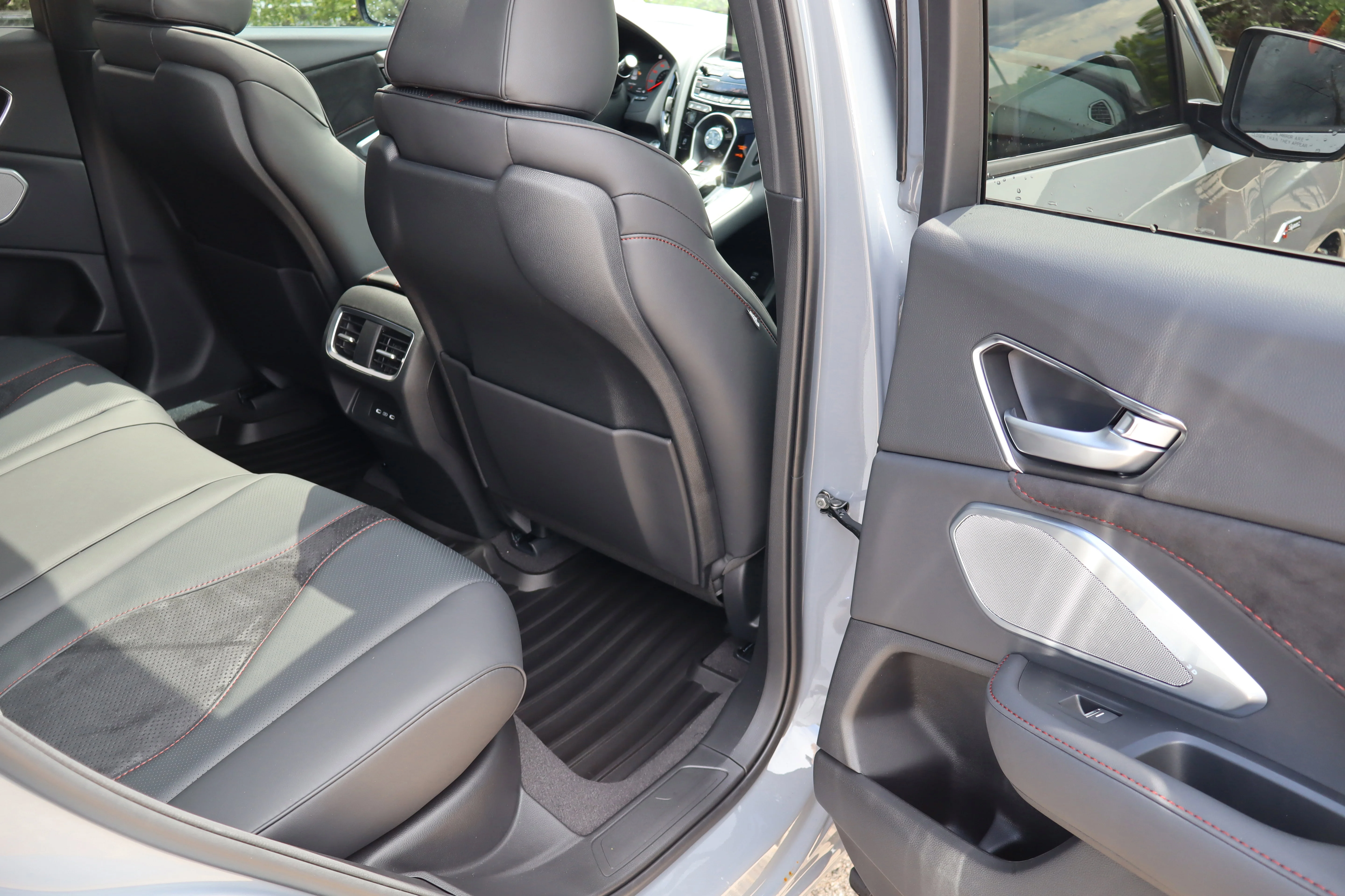 New 2026 Urban Gray Pearl Acura w/A-Spec Package image 32