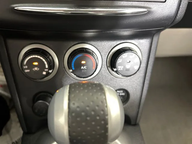 Used 2014 Black Nissan S image 30