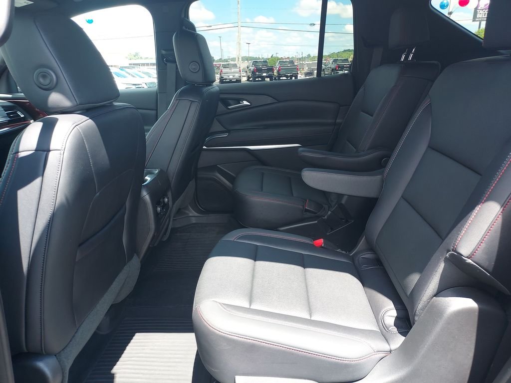 Used 2025 Black Chevrolet Z71 image 14