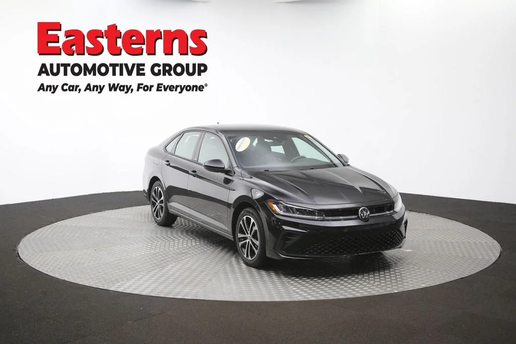 Used 2025 Black Volkswagen 1.5T Sport image 49
