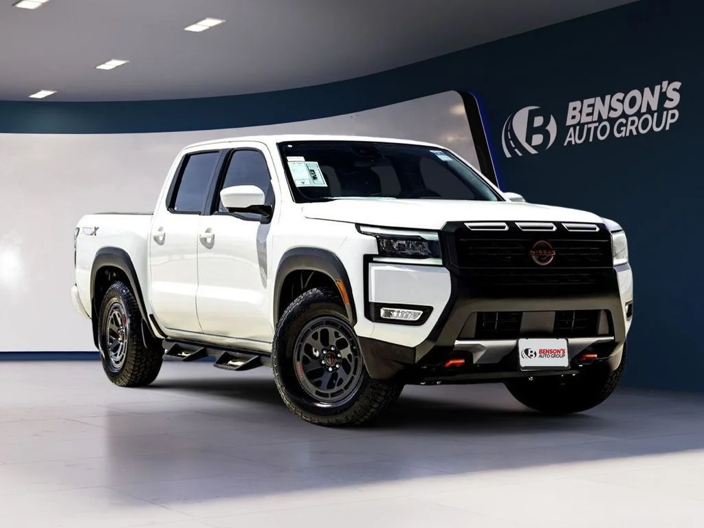 New 2026 White Nissan PRO-X image 1