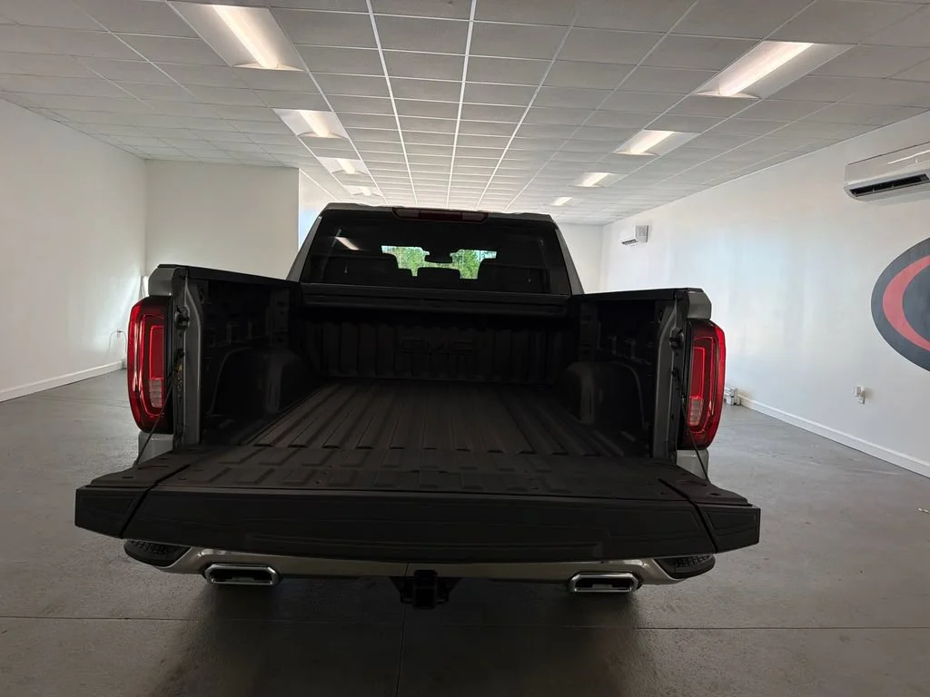 New 2026 Sterling Metallic GMC SLT image 7