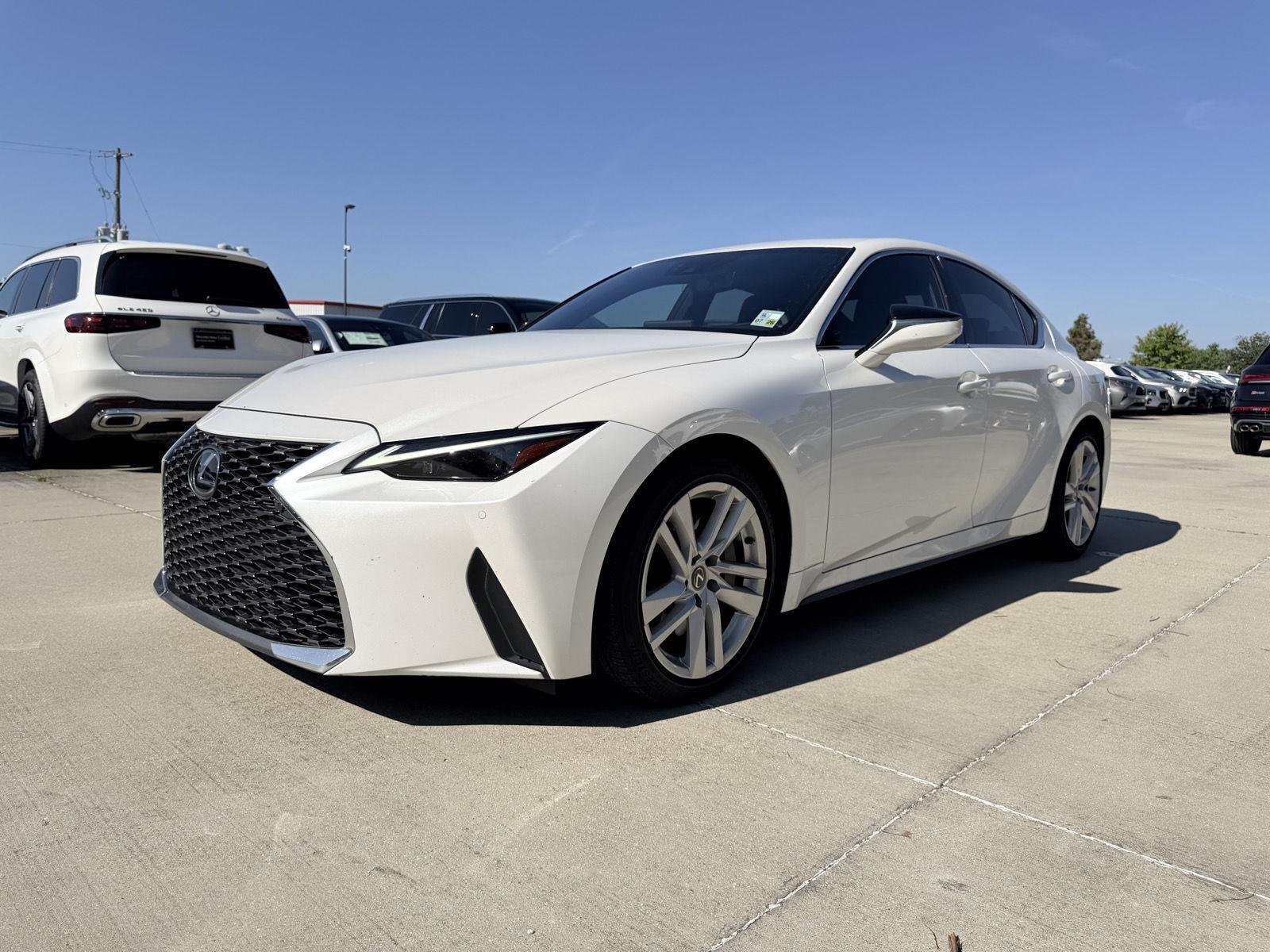 Used 2023 Eminent White Pearl Lexus IS 300 image 3