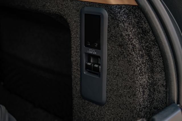 2026 Land Rover Range Rover SE - Photo 71