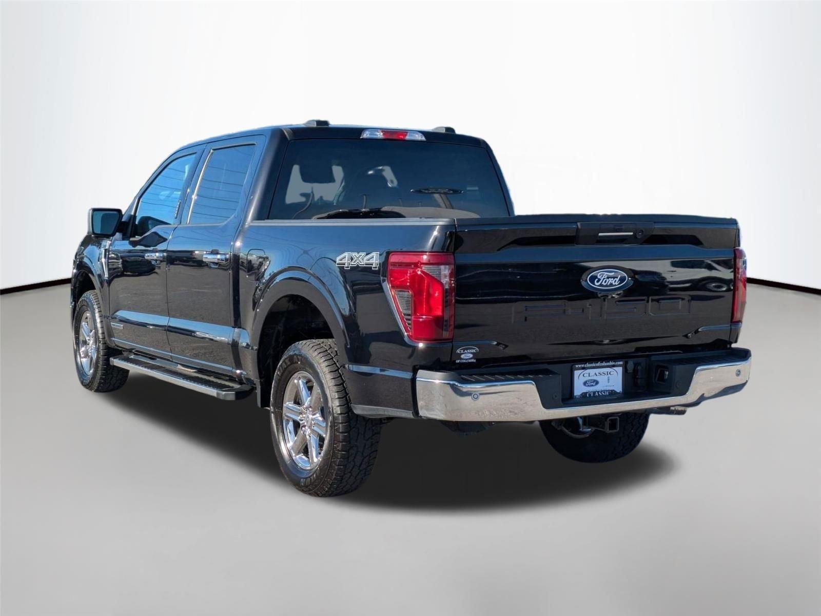 Used 2024 Agate Black Metallic Ford XLT image 7