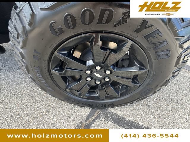 Certified Used 2021 SAND DUNE METALLIC Chevrolet 4WD ZR2 image 32