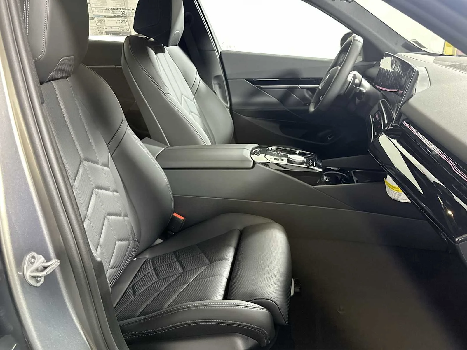 2026 BMW 5 Series 530i - Photo 20
