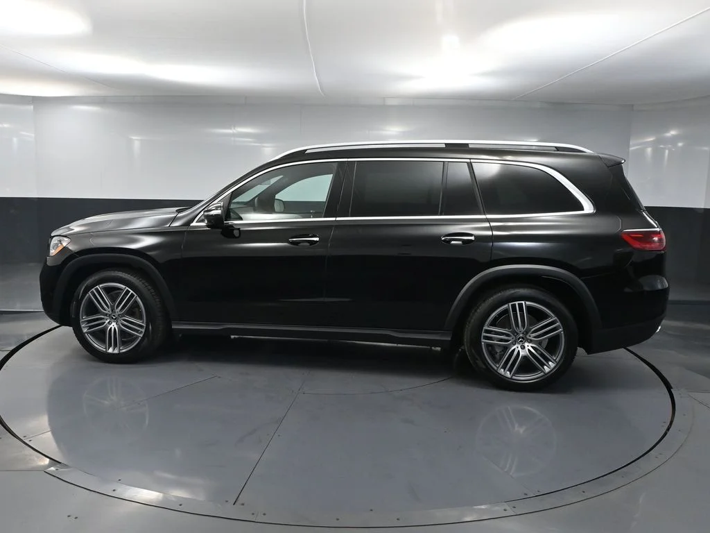 Used 2026 Black Mercedes-Benz GLS 450 image 6