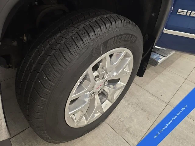 Used 2018 Stone Blue Metallic GMC SLT image 40