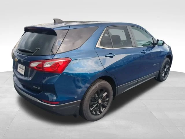 Used 2021 PACIFIC BLUE METALLIC Chevrolet LT image 6