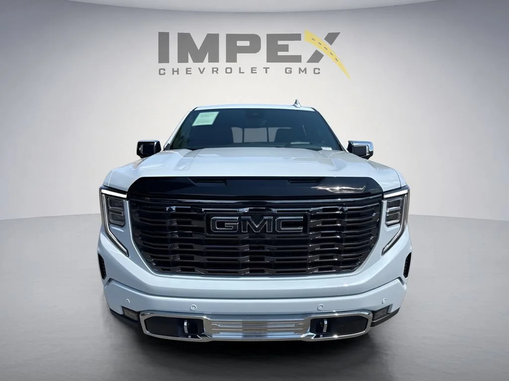Used 2026 Glacier White Tricoat GMC Denali Ultimate image 8