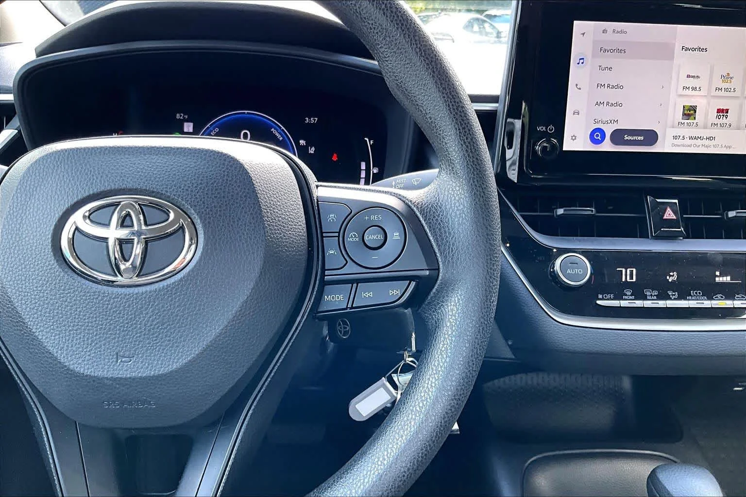 Used 2026 Celestite Toyota Hybrid LE image 25