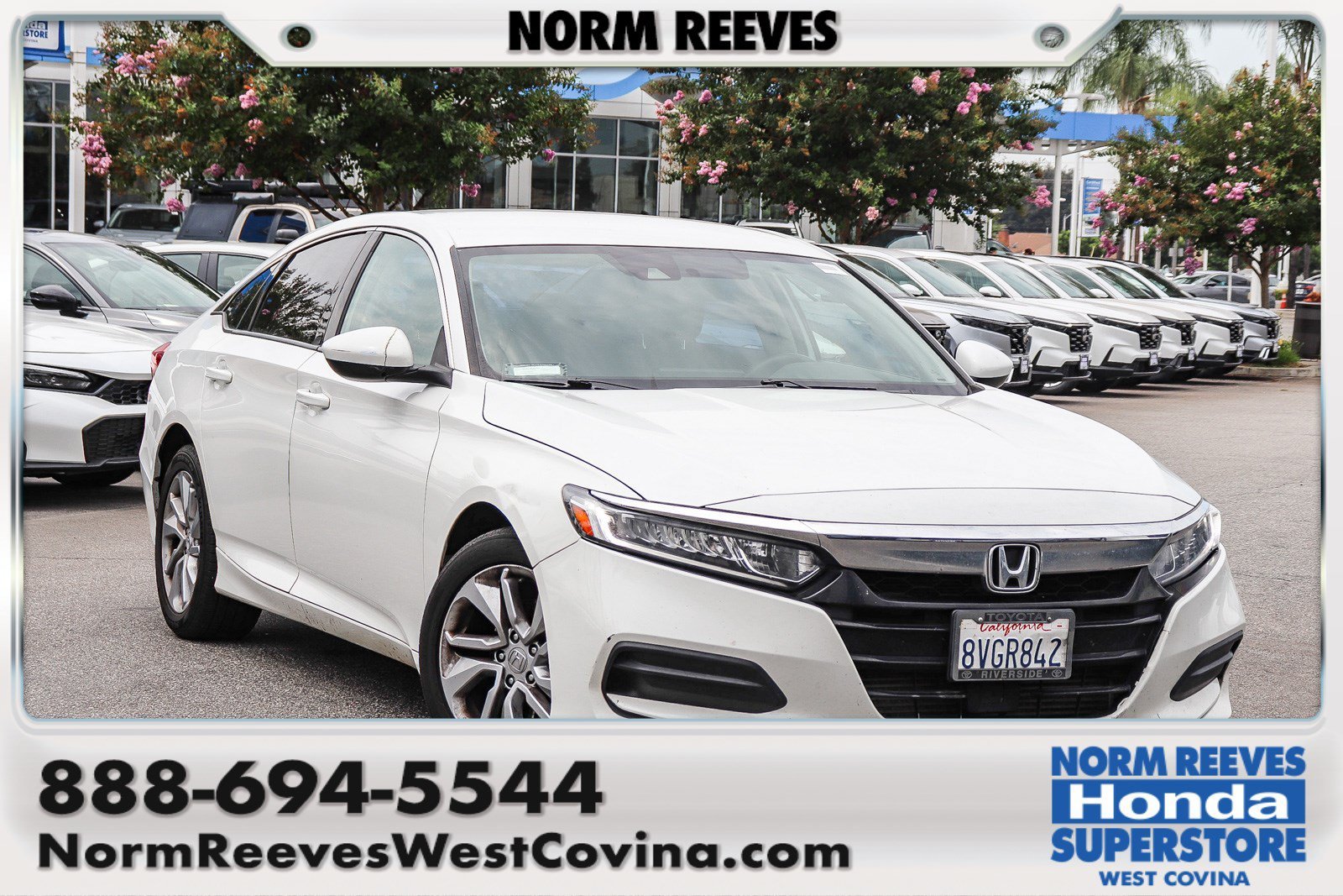 Used 2020 Platinum White Pearl Honda LX image 1