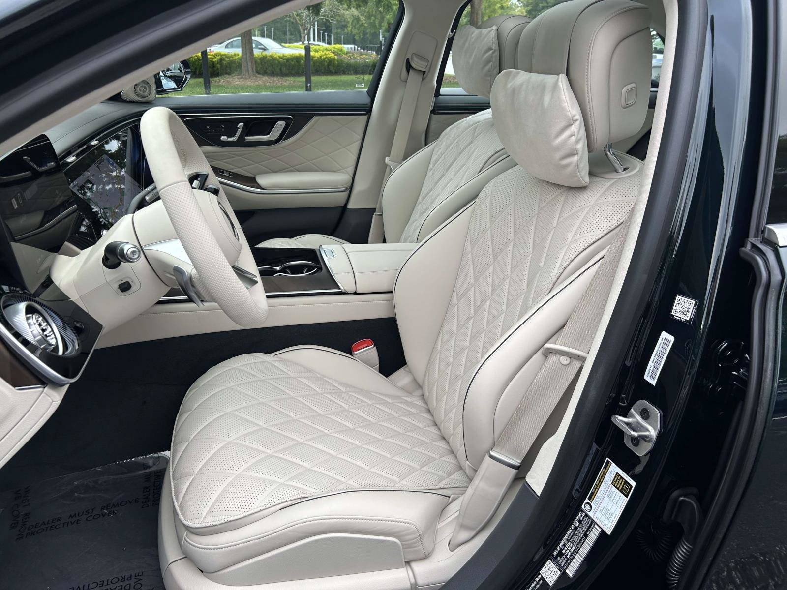 New 2027 Emerald Green Metallic Mercedes-Benz S 580 4MATIC® Sedan image 19