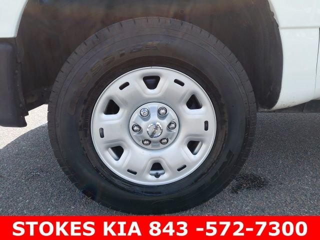 Used 2018 White Nissan S image 9