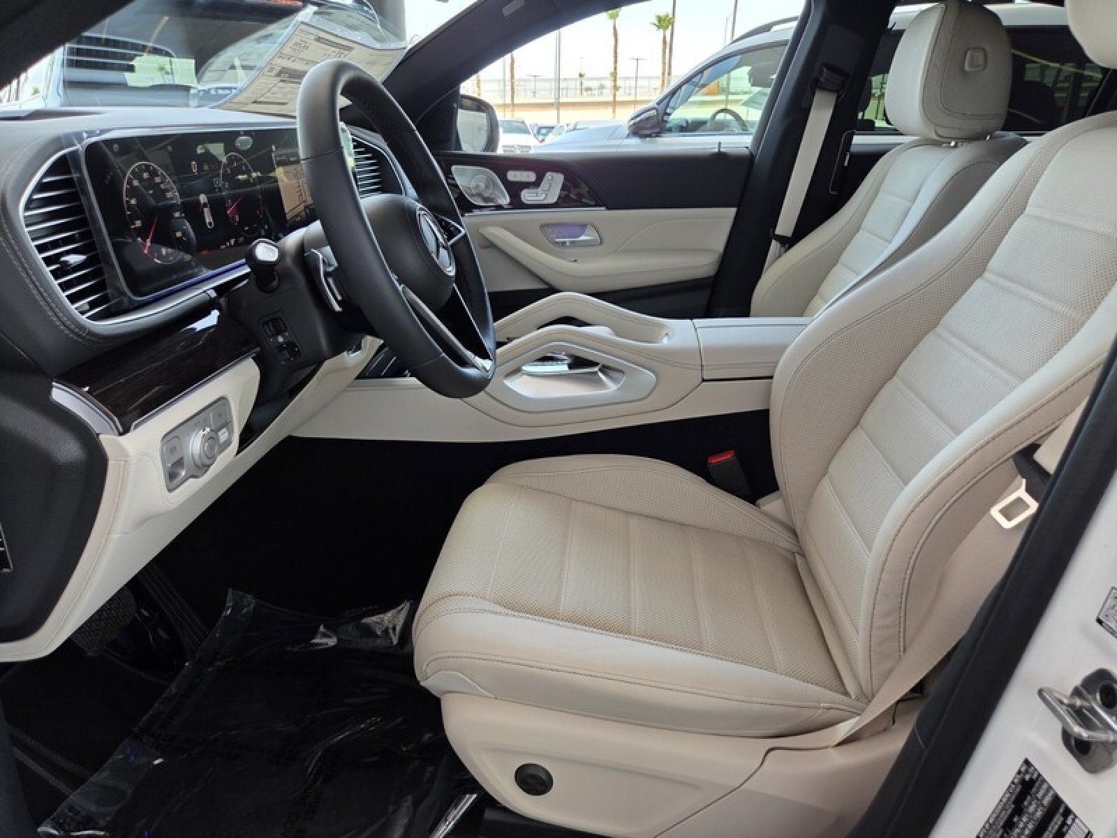 New 2026 Polar White Mercedes-Benz GLE 450 4MATIC® Coupe image 11