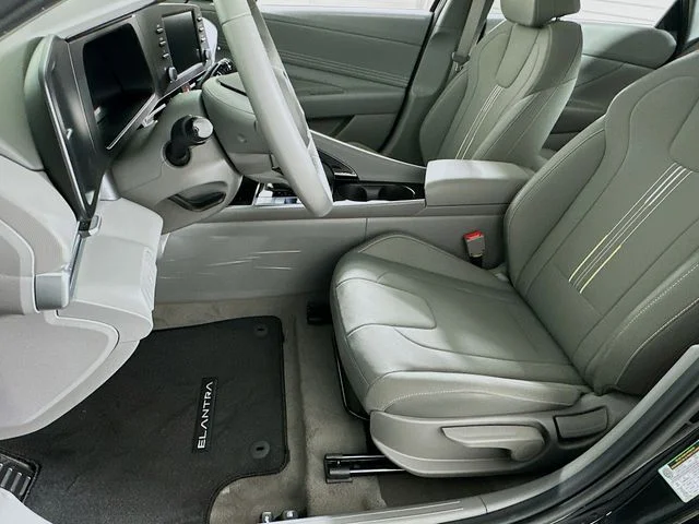 New 2026 Hyundai ELANTRA SEL Sport