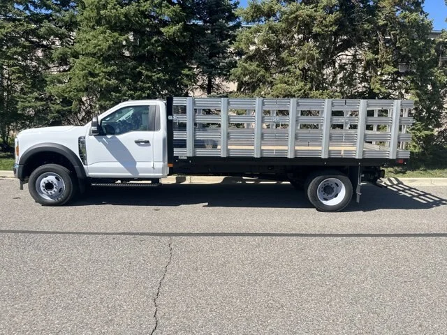 2025 Ford F-550 Super Duty Chassis Cab XL - Photo 28