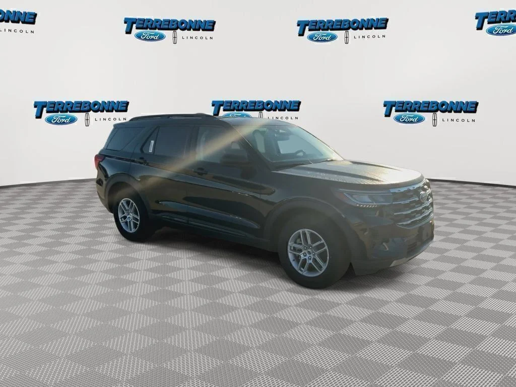New 2026 Agate Black Metallic Ford Active image 2