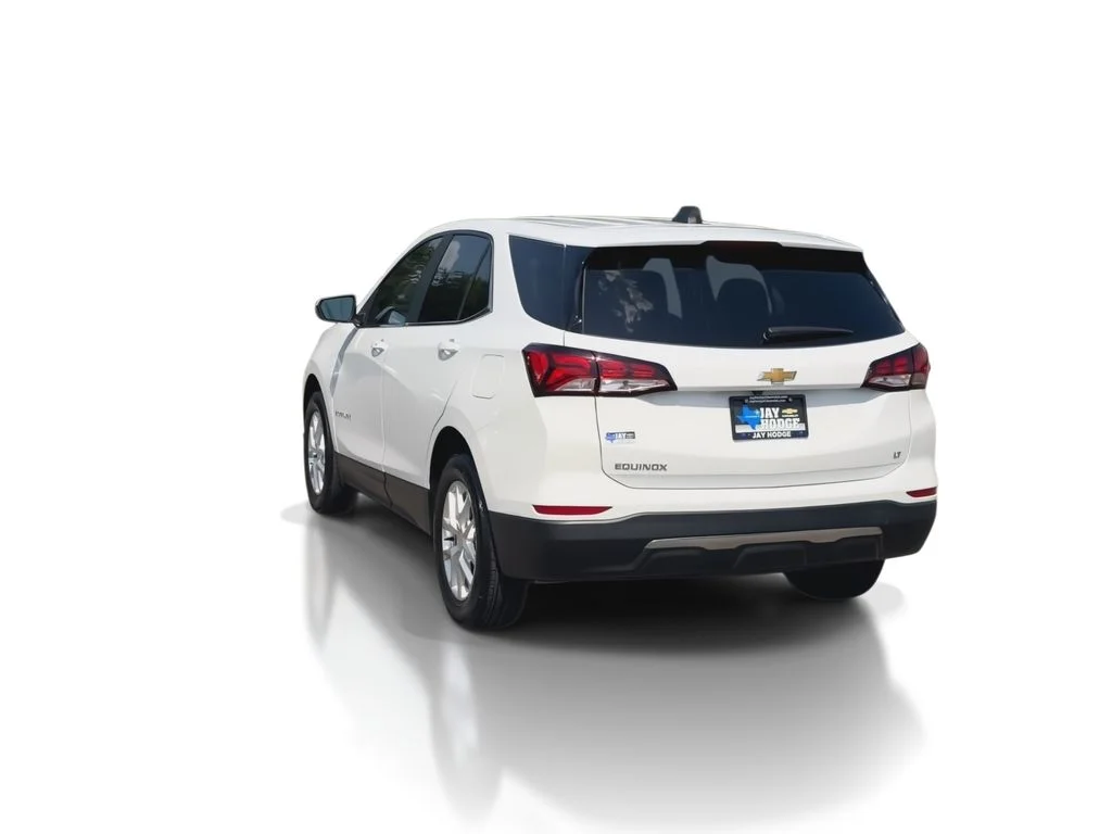 Used 2022 White Chevrolet LT image 7
