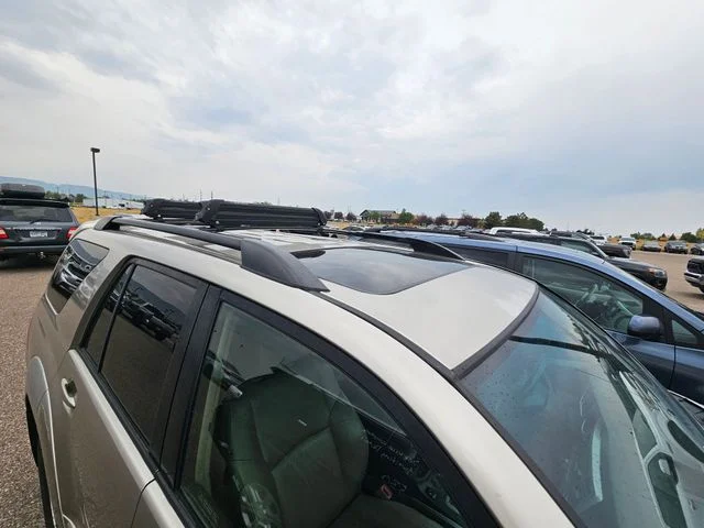 Used 2005 Dorado Gold Pearl Toyota Limited image 7