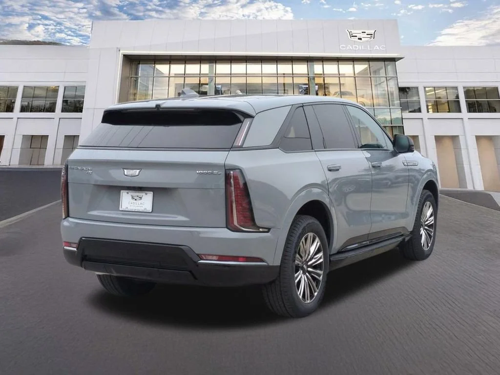 New 2026 Luna Metallic Cadillac Sport image 3
