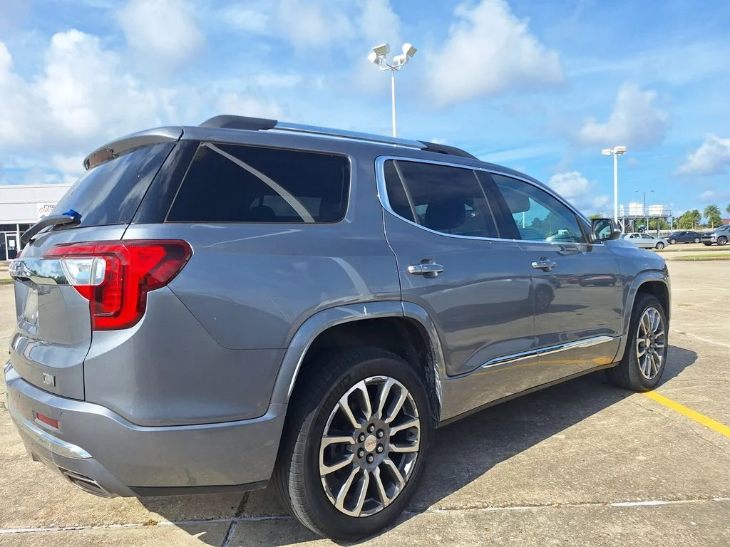 Used 2021 Gray GMC Denali image 4
