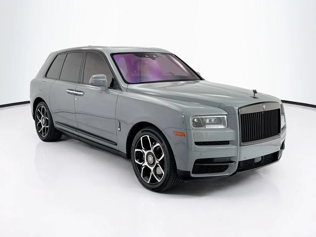 Used 2022 Burnout Gray Rolls-Royce Black Badge image 3