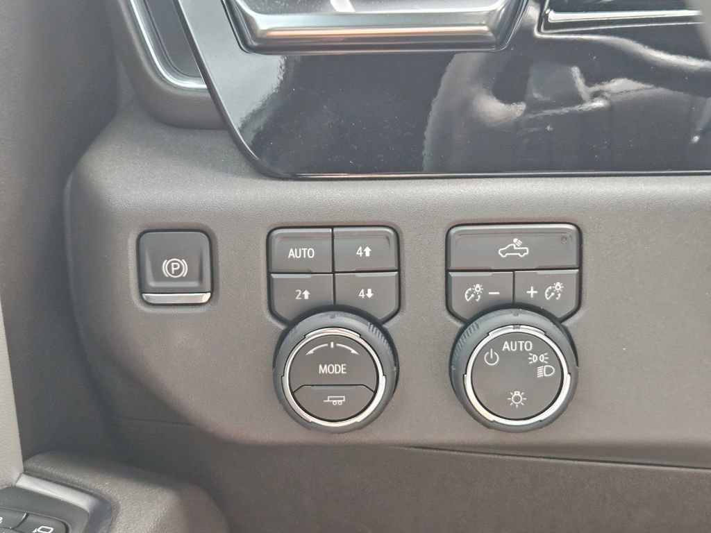 2026 Chevrolet Silverado 1500 LT - Photo 19