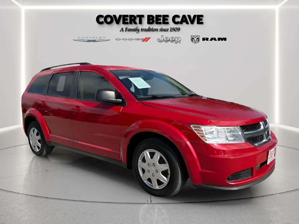 Used 2020 Red Dodge SE image 5
