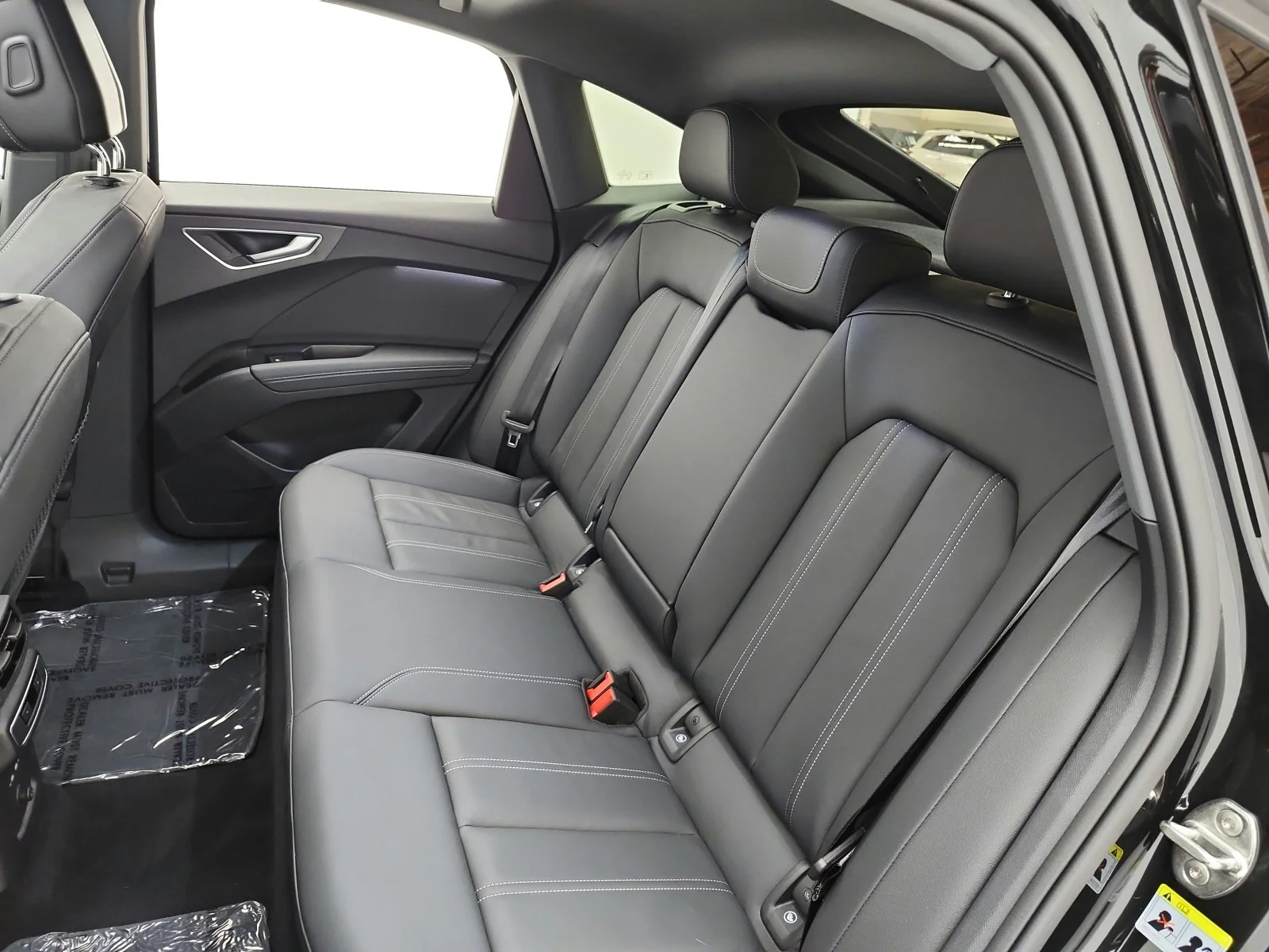 Used 2024 Mythos Black Metallic Audi Premium 55 quattro image 16