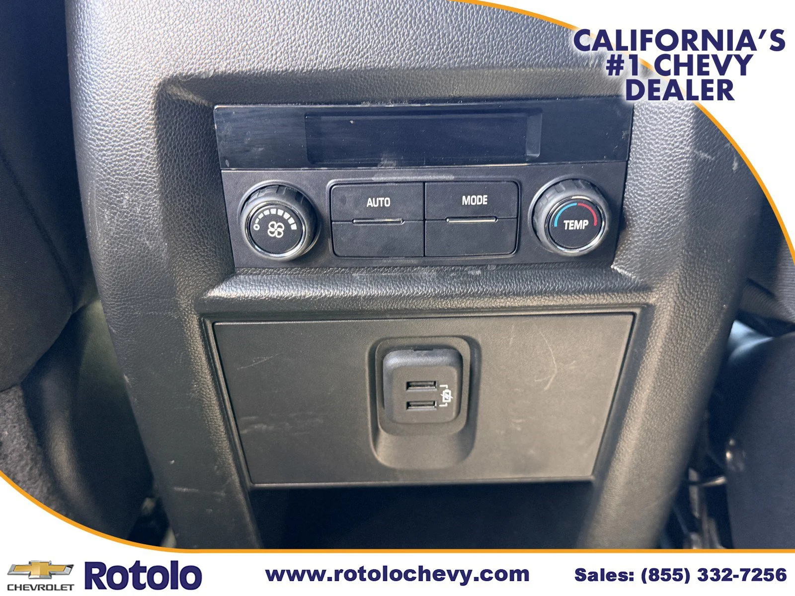 Used 2023 Mosaic Black Metallic Chevrolet LT Cloth image 14