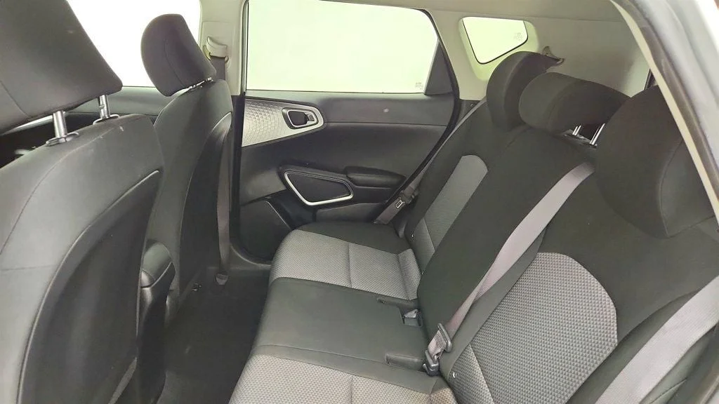 Used 2021 Sparkling Silver Kia LX IVT image 19