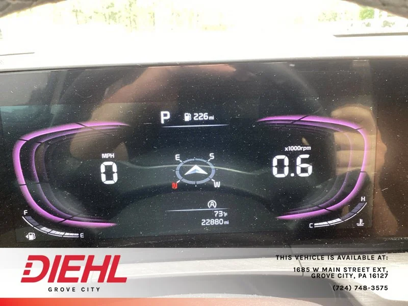 Used 2024 White Kia EX X-Line image 22