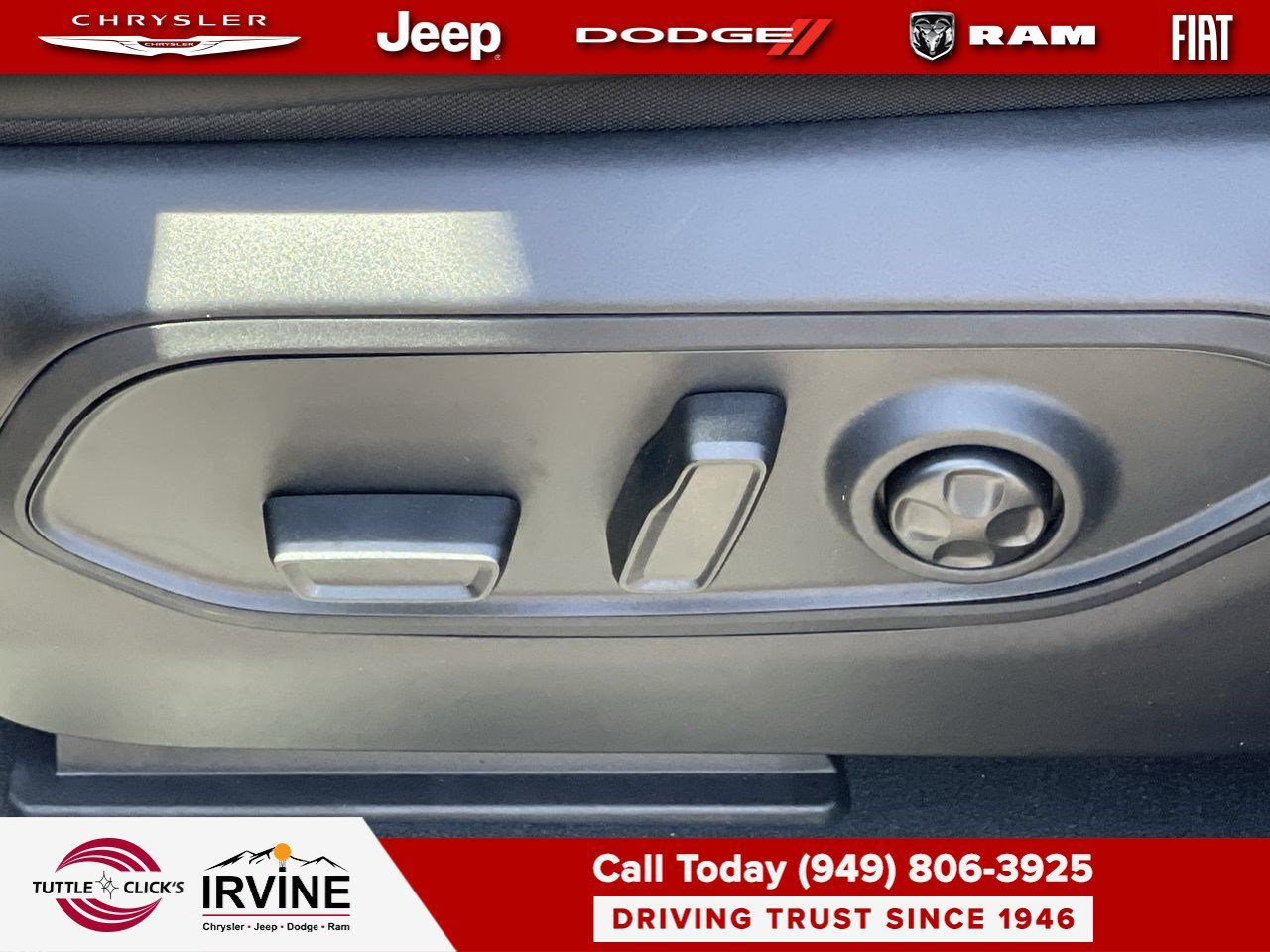 New 2026 Diamond Black Crystal Pearl-Coat Exterior Paint Jeep 85th Anniversary Edition image 22