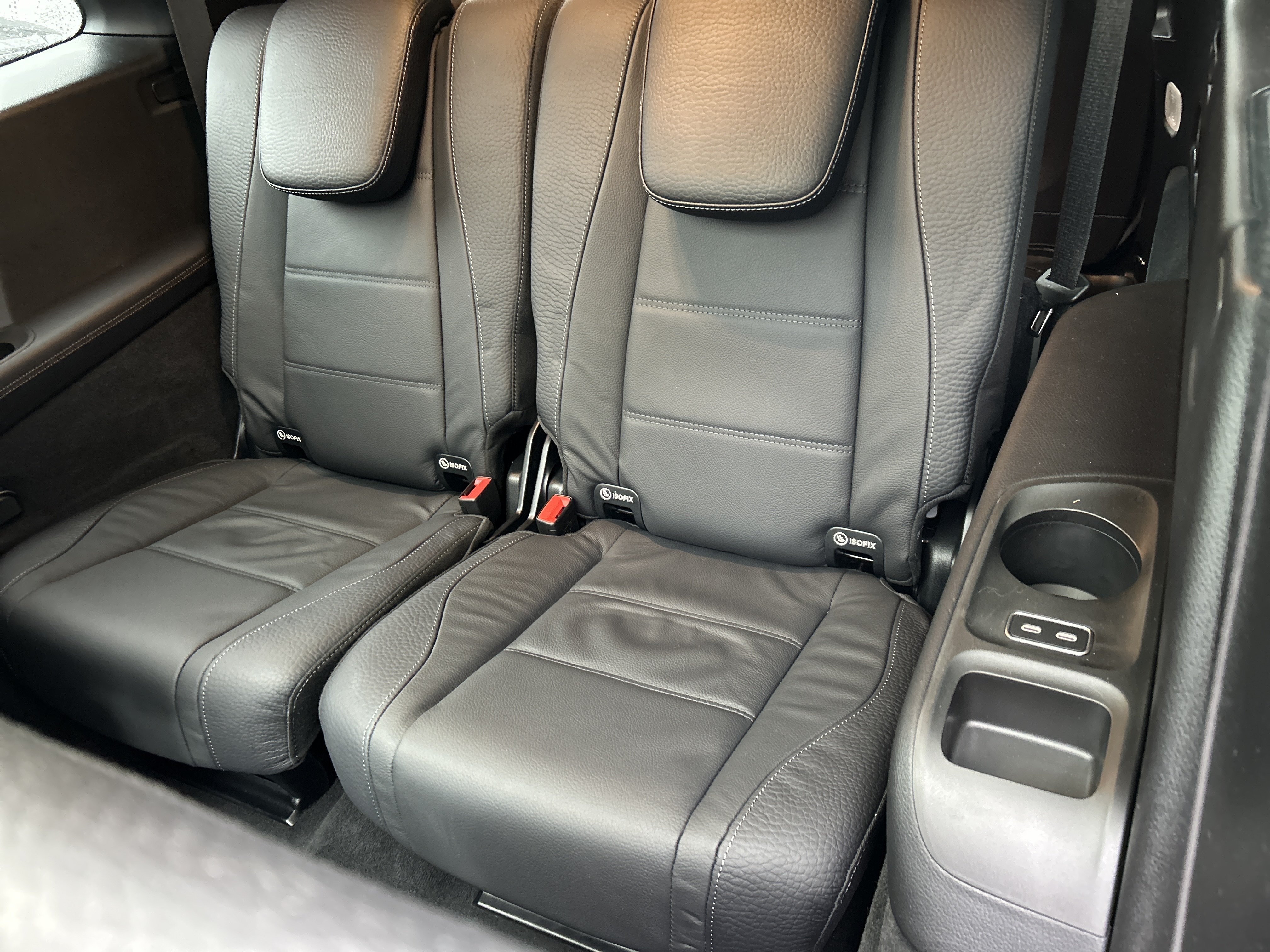 Certified Used 2025 MANUFAKTUR Moonlight White Metallic Mercedes-Benz GLS 450 4MATIC® SUV image 44