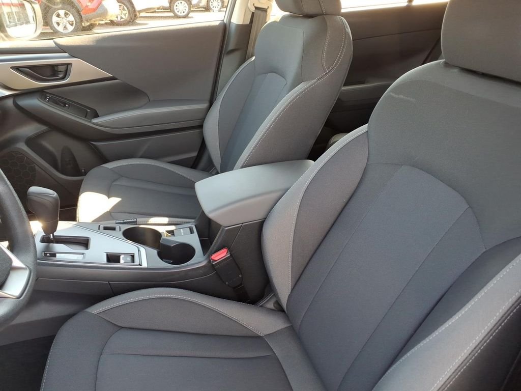 Used 2025 Ice Silver Metallic Subaru Base image 10