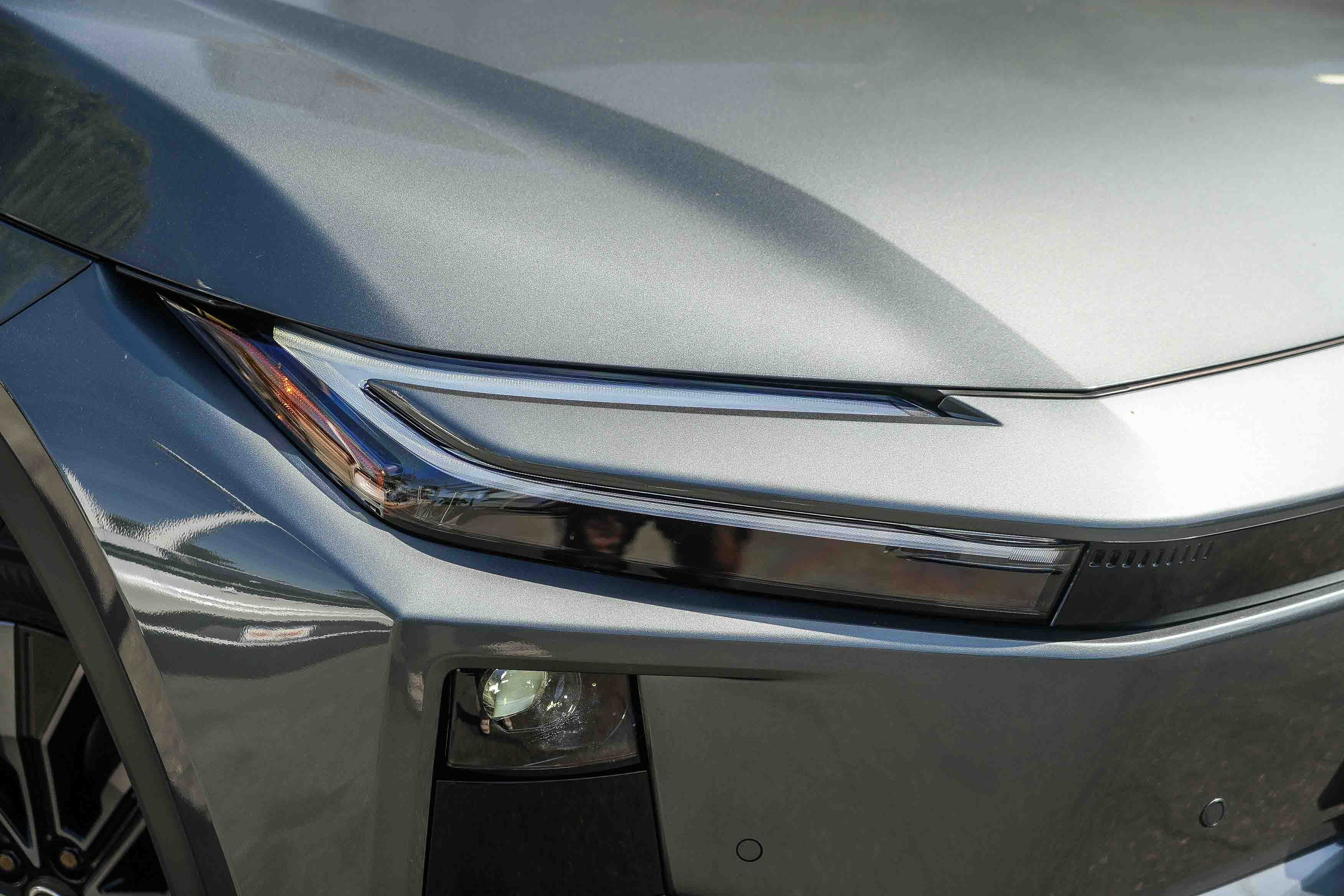 2026 Toyota C-HR XSE - Photo 2