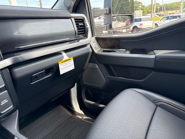 New 2026 Avalanche Ford Lariat image 34