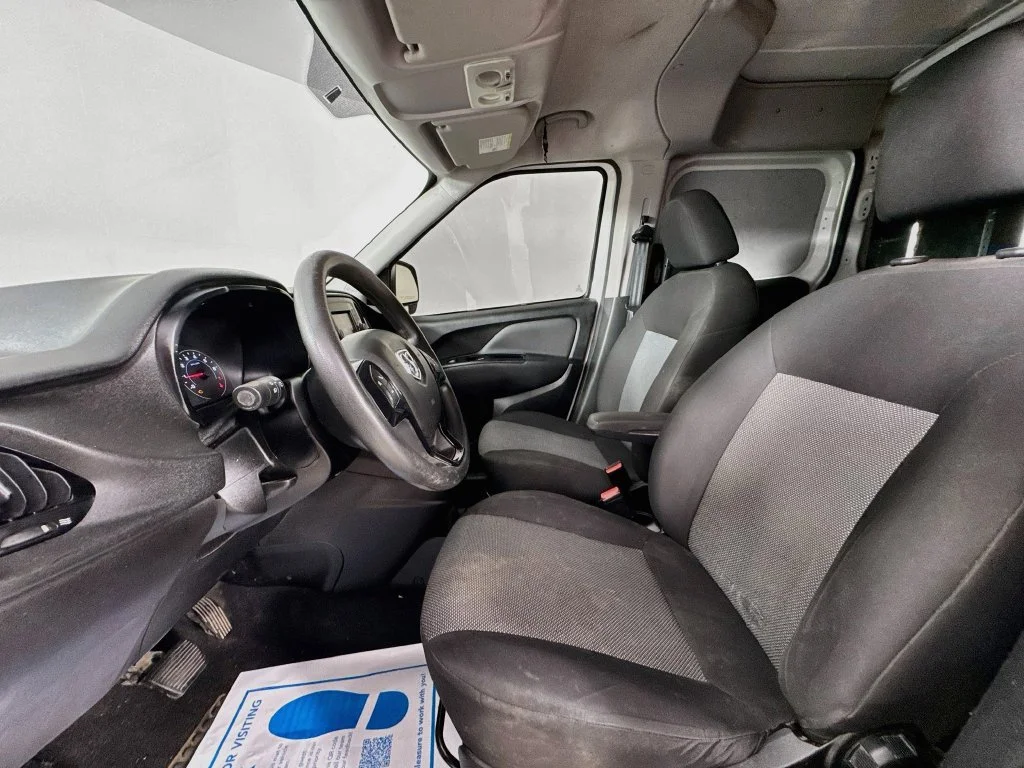 Used 2021 Bright White Ram Tradesman image 22