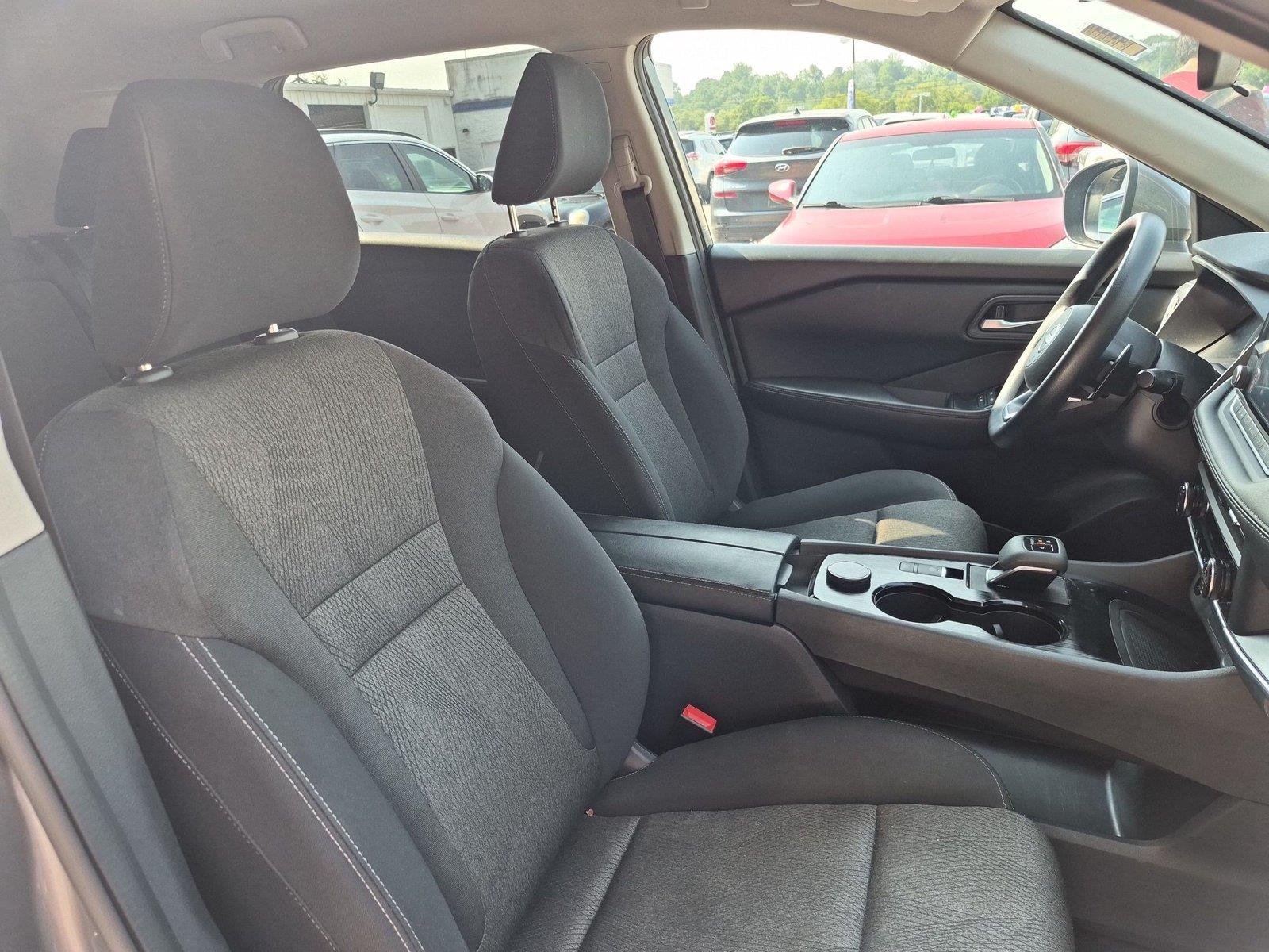 Used 2024 Gun Metallic Nissan SV image 36